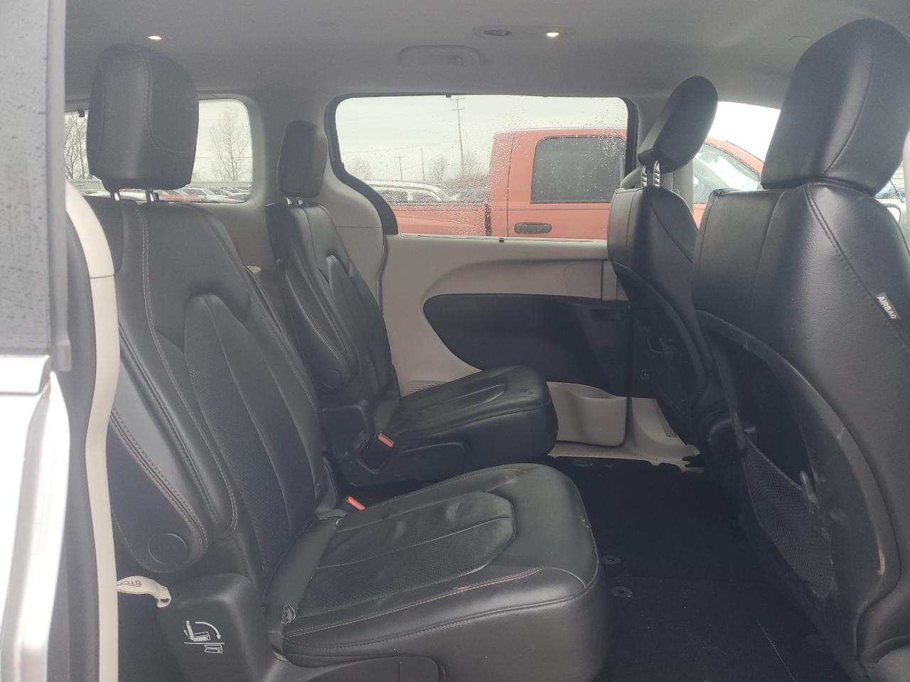 2019 Chrysler Pacifica VIN 2C4RC1BG0KR548328 Copart auction photo, front end / side damage thumbnail 11