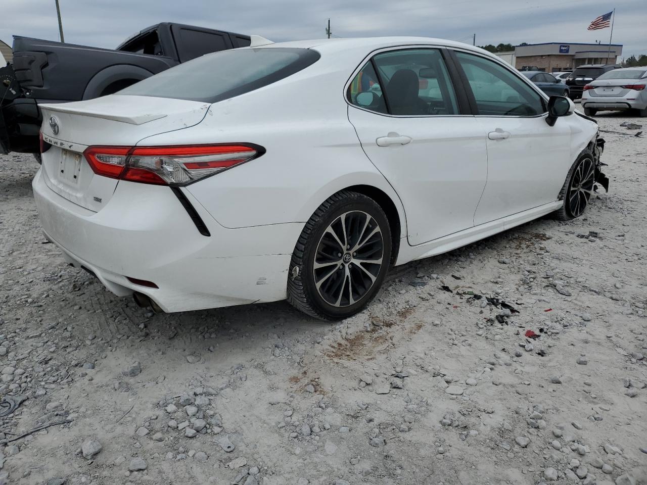 2019 Toyota Camry VIN 4T1B11HK5KU809146 Copart auction photo, front end damage thumbnail 3