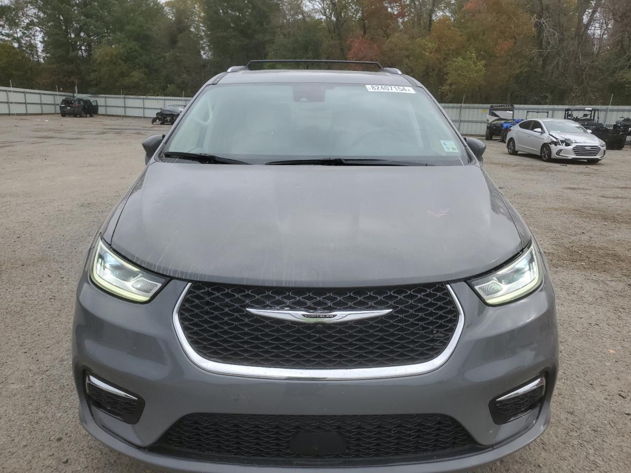 2021 Chrysler Pacifica VIN 2C4RC1BG8MR600405 Copart auction photo, hail damage thumbnail 5