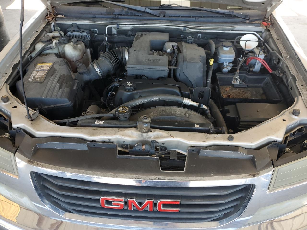 2004 GMC Canyon VIN 1GTDS136848129936 Copart auction photo, all over damage thumbnail 11