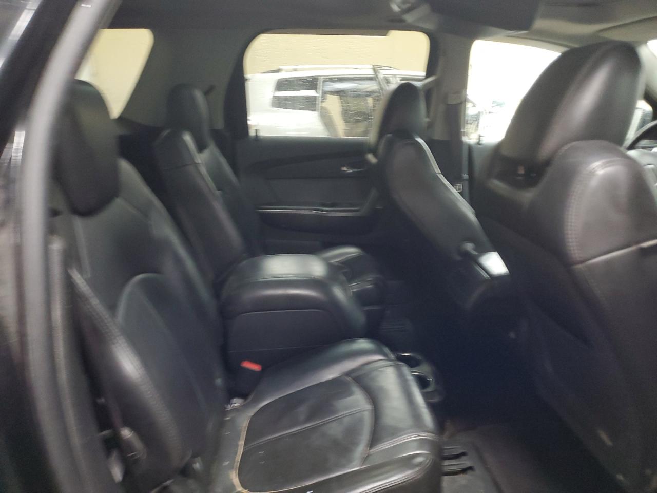 2010 GMC Acadia VIN 1GKLVMED5AJ129756 Copart auction photo, front end / minor dent/scratches damage thumbnail 11
