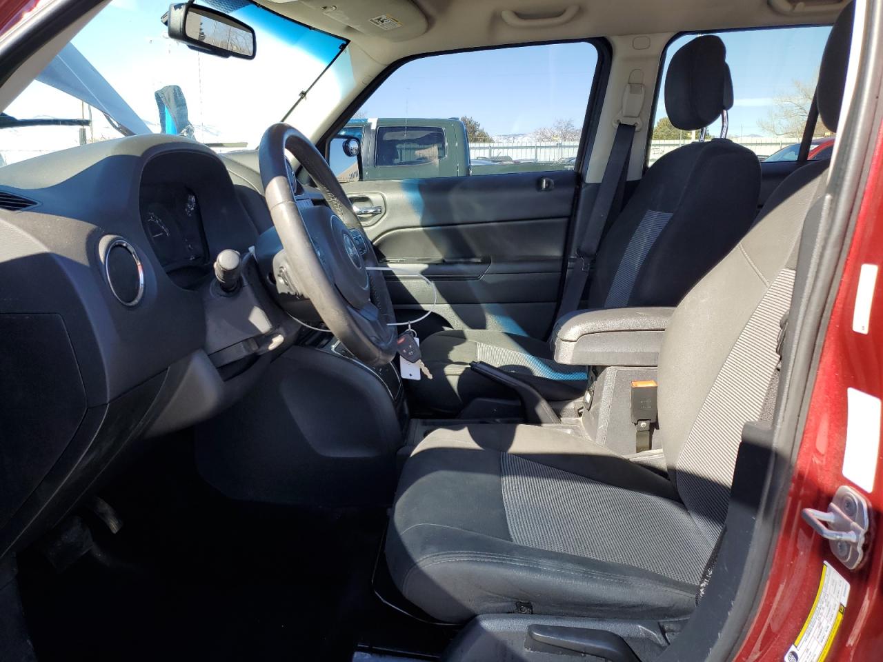 2014 Jeep Liberty (Patriot) VIN 1C4NJRFB5ED558491 Copart auction photo, side / hail damage thumbnail 7