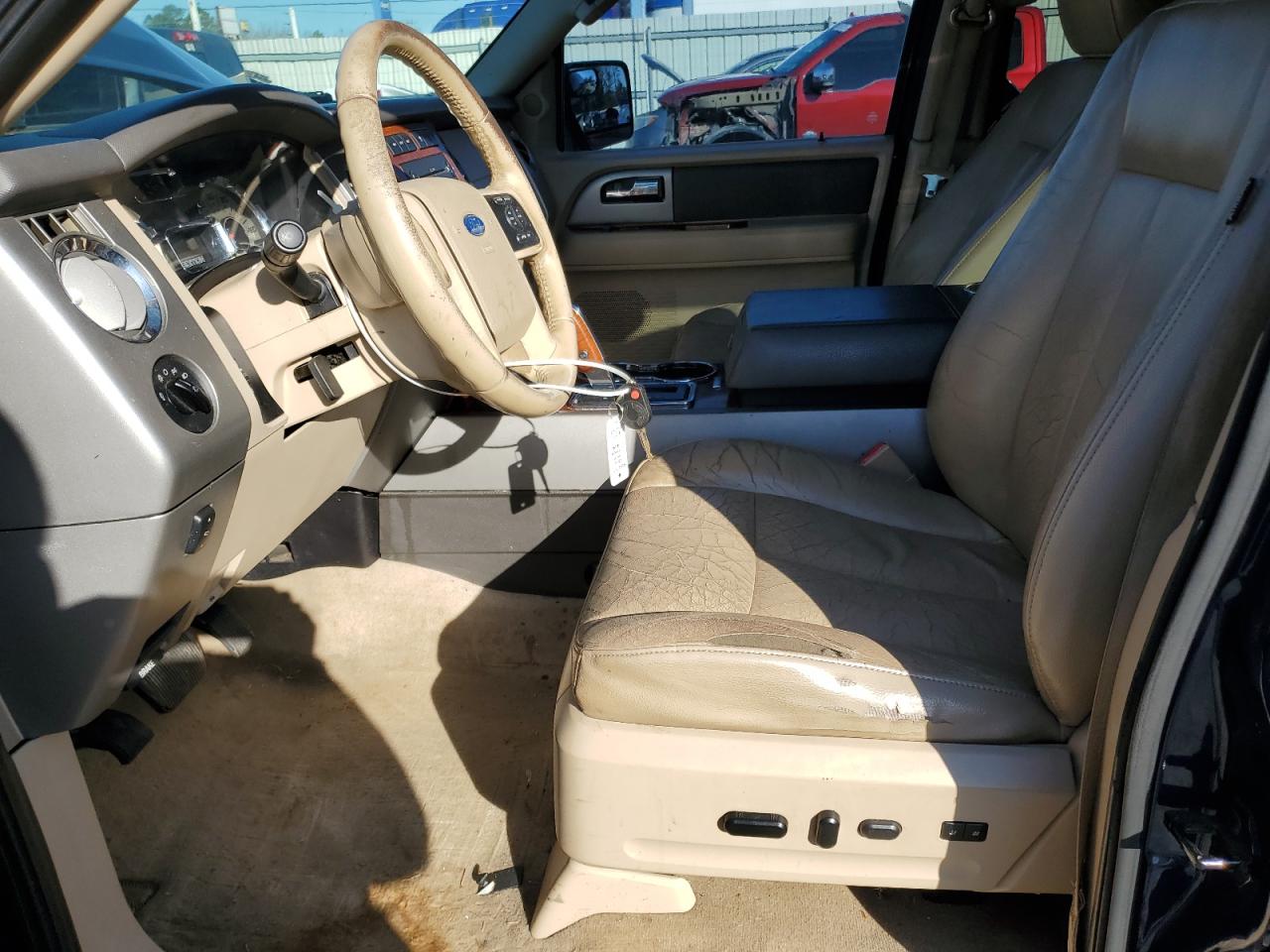 2010 Ford Expedition VIN 1FMJU1H50AEB58157 Copart auction photo, rear end / minor dent/scratches damage thumbnail 7