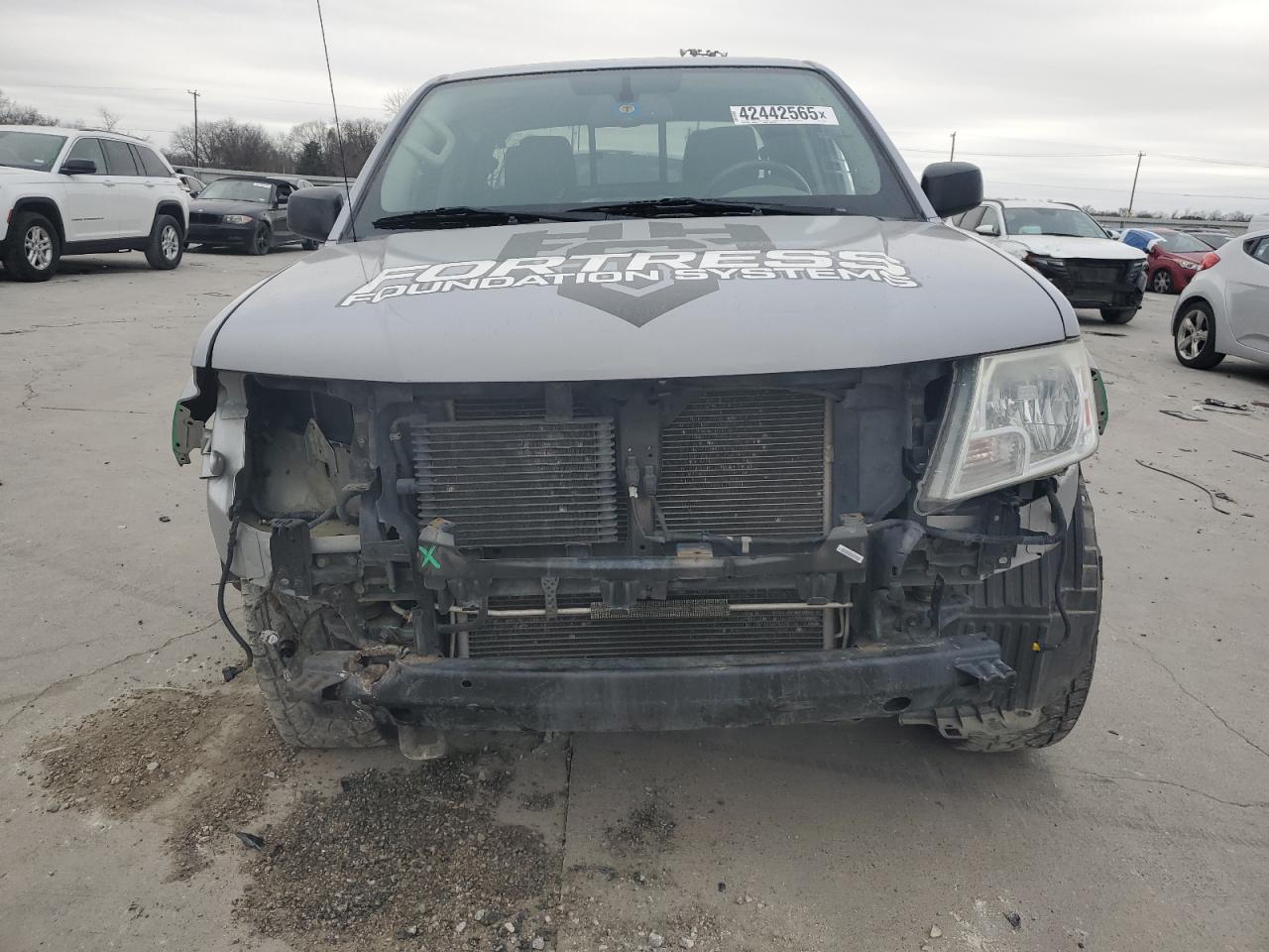 2019 Nissan Navara (Frontier) VIN 1N6DD0EV8KN722863 Copart auction photo, front end damage thumbnail 5