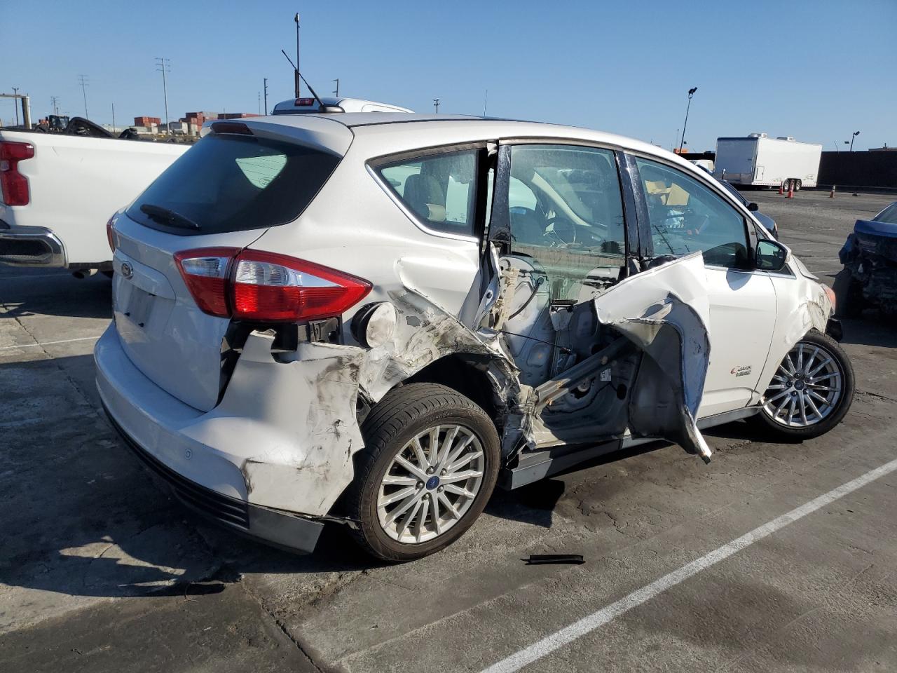 2013 Ford C-MAX VIN 1FADP5CU6DL537863 Copart auction photo, all over damage thumbnail 3