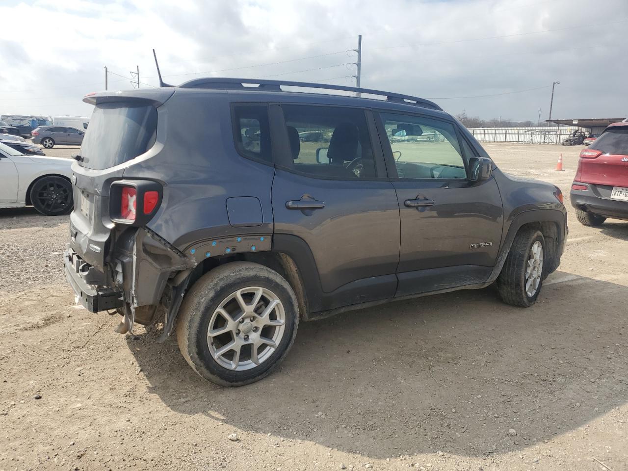 2020 Jeep Renegade VIN ZACNJABB5LPL67902 Copart auction photo, rear end / undercarriage damage thumbnail 3