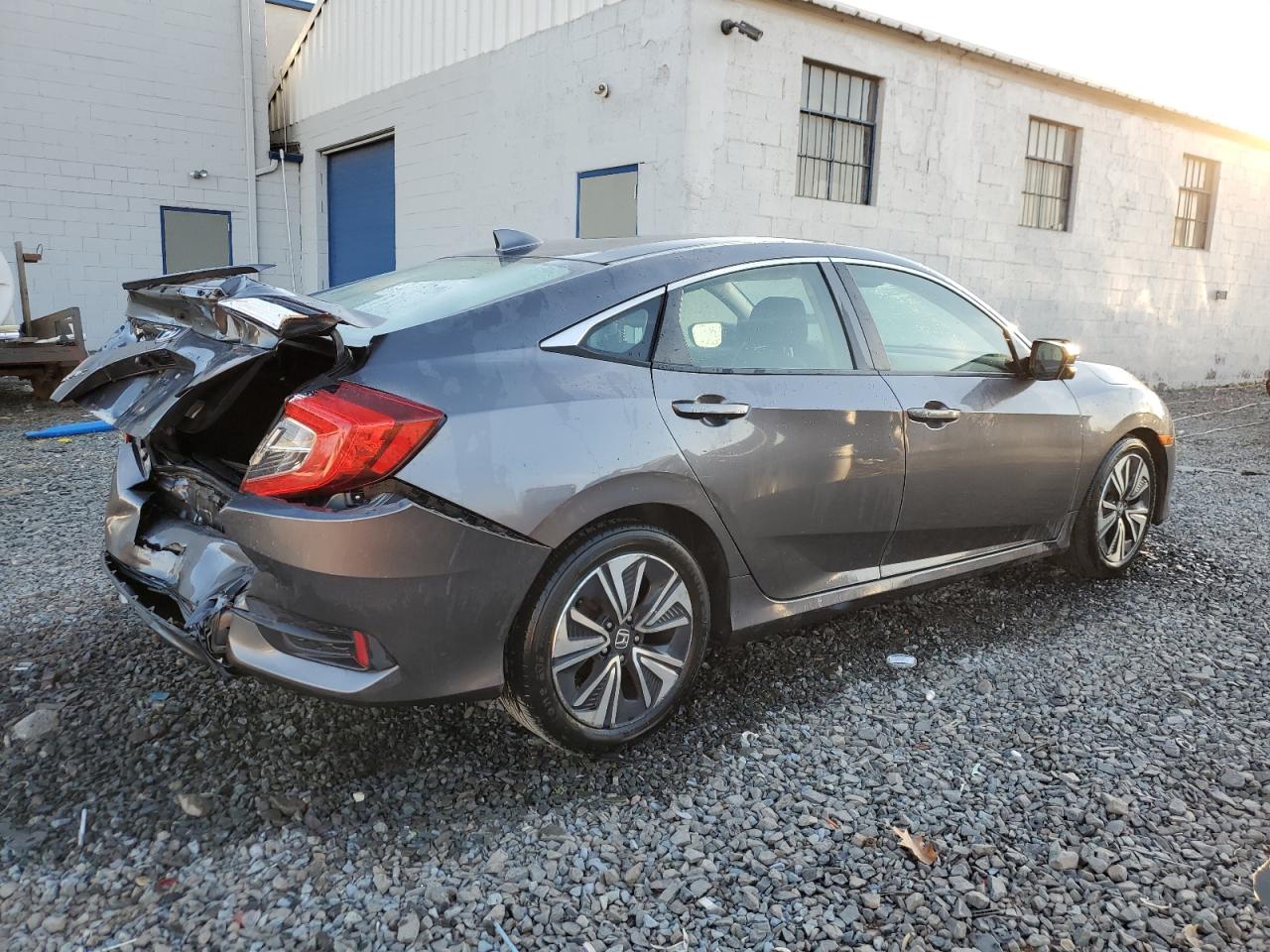 2018 Honda Civic VIN JHMFC1F42JX030951 Copart auction photo, rear end / front end damage thumbnail 3
