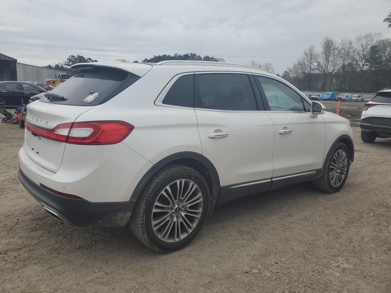 2016 Lincoln MKX VIN 2LMPJ6LR8GBL76513 Copart auction photo, front end damage thumbnail 3