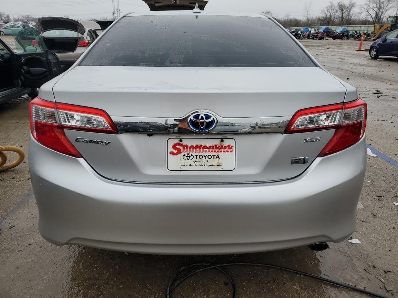2012 Toyota Camry VIN 4T1BD1FK6CU003926 Copart auction photo, front end damage thumbnail 6