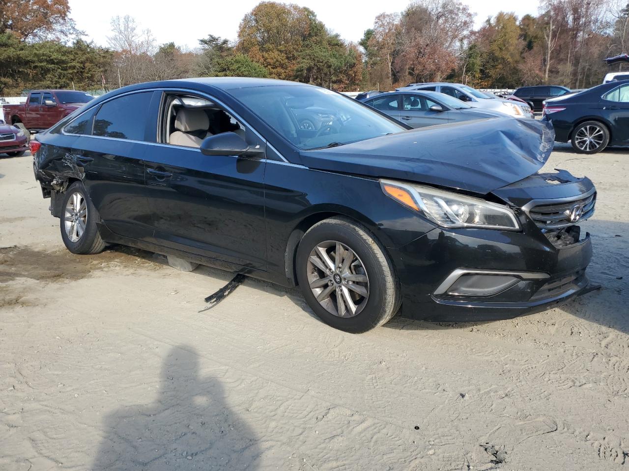 2016 Hyundai Sonata VIN 5NPE24AF8GH305639 Copart auction photo, all over damage thumbnail 4