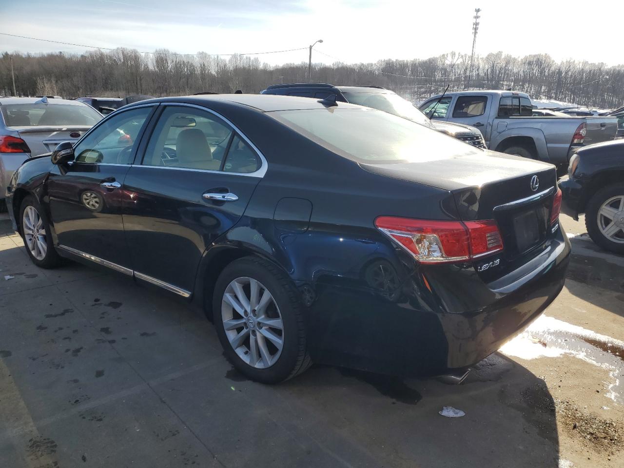 2010 Lexus ES VIN JTHBK1EGXA2388468 Copart auction photo, front end damage thumbnail 2
