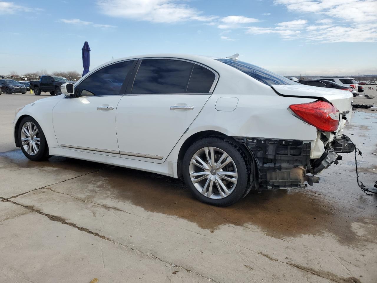 2012 Hyundai Genesis VIN KMHGC4DF4CU171645 Copart auction photo, rear end / minor dent/scratches damage thumbnail 2