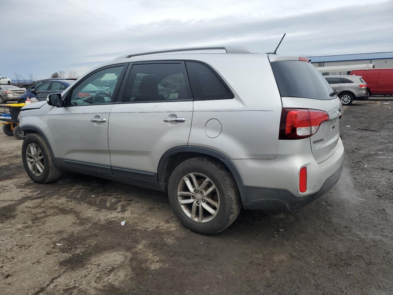 2014 KIA Sorento VIN 5XYKT3A67EG507662 Copart auction photo, front end damage thumbnail 2