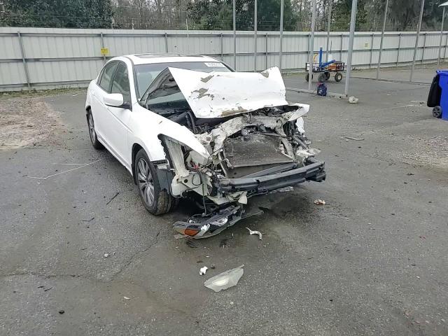 2011 Honda Accord VIN 1HGCP2F70BA133901 Copart auction photo, front end damage thumbnail 11