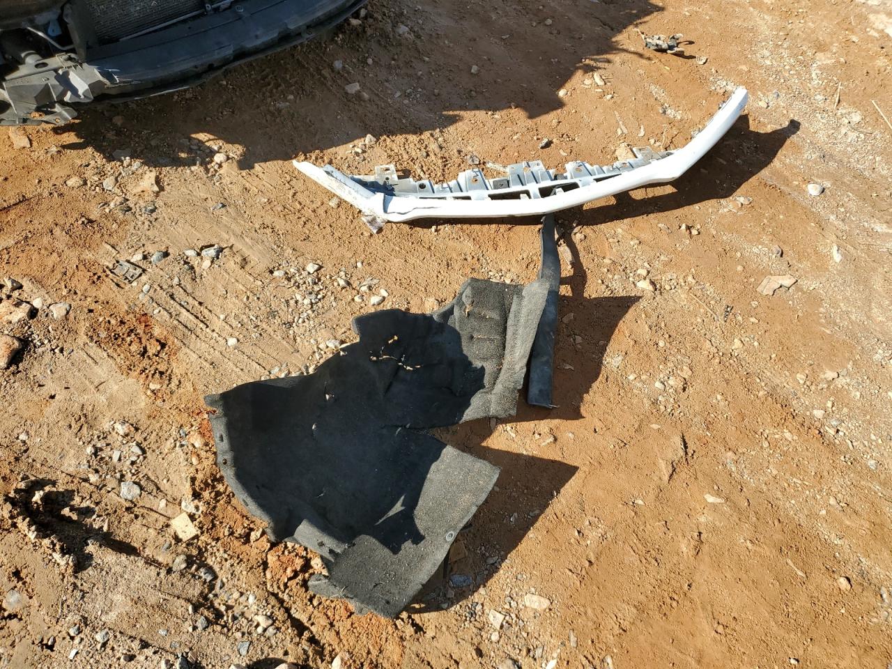 2017 Chevrolet Cruze VIN 1G1BC5SM8H7106124 Copart auction photo, side / front end damage thumbnail 12