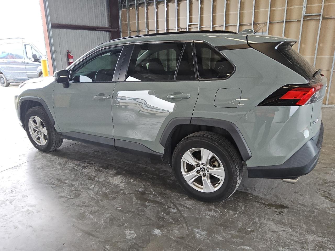 2021 Toyota RAV 4 VIN 2T3P1RFV4MW169104 Copart auction photo, rear end damage thumbnail 2