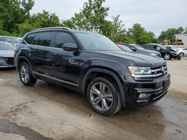2019 Volkswagen Atlas VIN 1V2YR2CAXKC623859 Copart auction photo, hail damage thumbnail 4