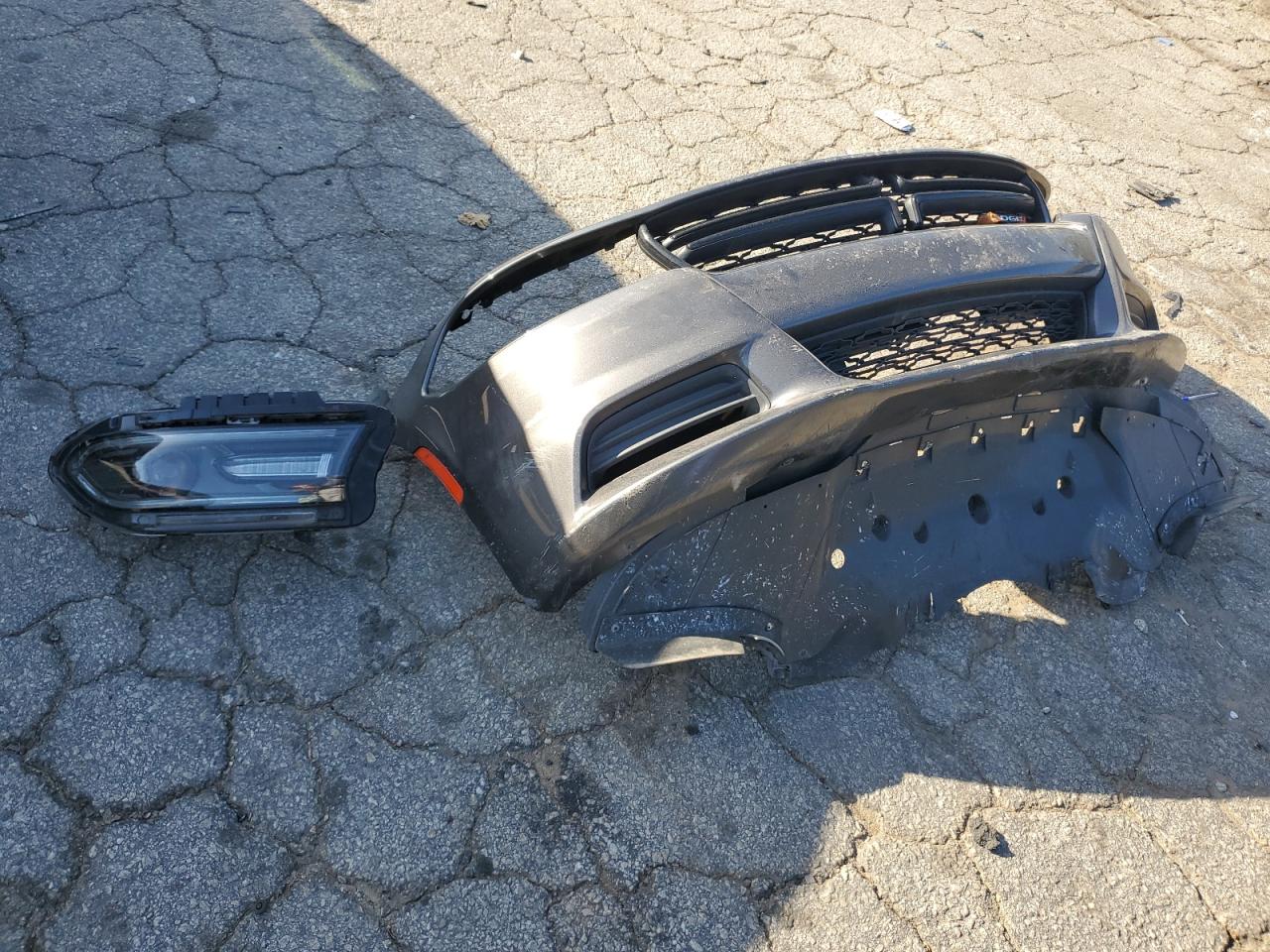 2019 Dodge Charger VIN 2C3CDXBG4KH741954 Copart auction photo, front end / side damage thumbnail 12
