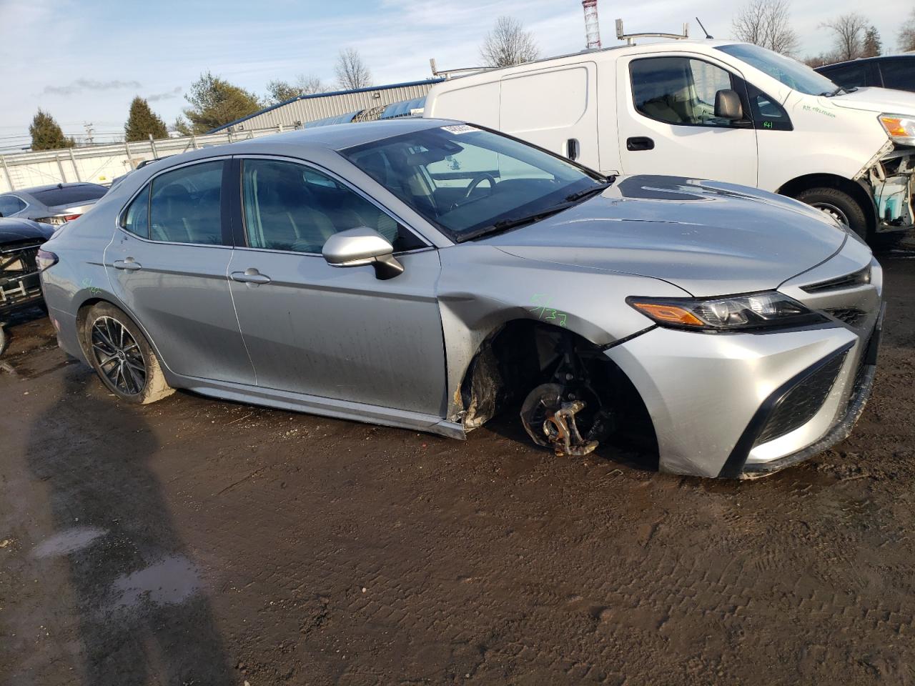 2022 Toyota Camry VIN 4T1G11AK3NU056592 Copart auction photo, front end / undercarriage damage thumbnail 4