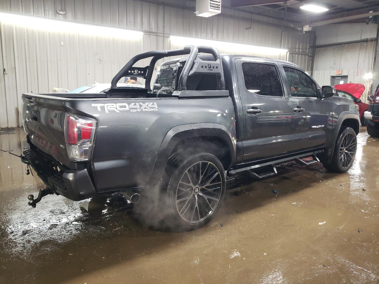 2022 Toyota Tacoma VIN 3TMCZ5AN7NM460190 Copart auction photo, rear end damage thumbnail 3