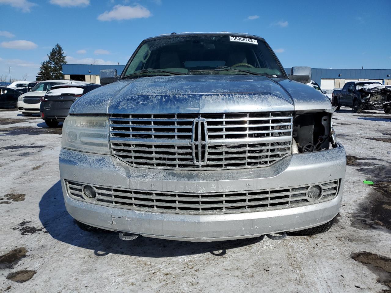 2010 Lincoln Navigator VIN 5LMJJ2J57AEJ01766 Copart auction photo, front end damage thumbnail 5
