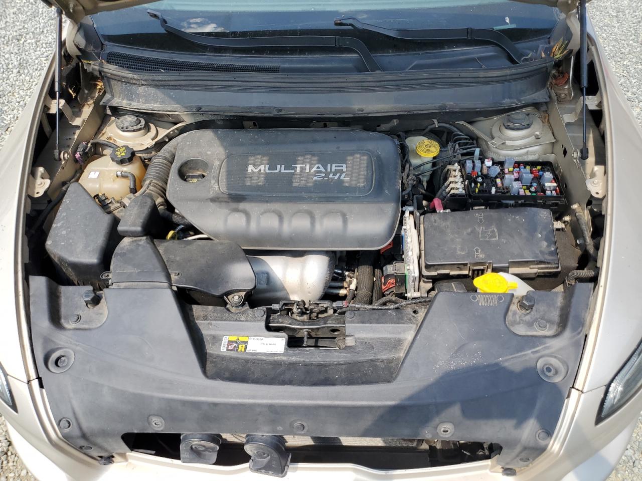 2015 Jeep Grand Cherokee VIN 1C4PJLCB2FW546833 Copart auction photo, side / undercarriage damage thumbnail 13