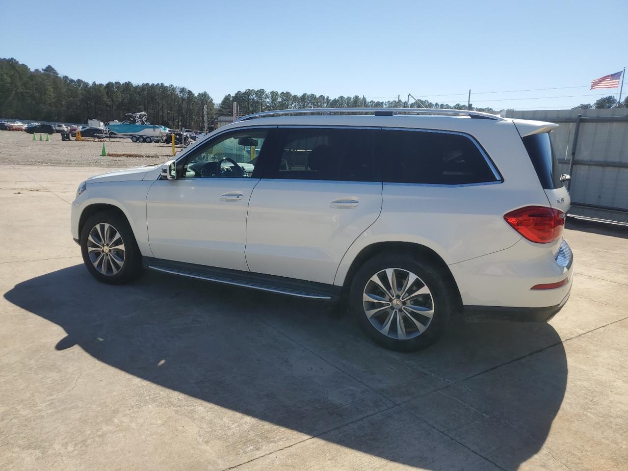 2014 Mercedes-Benz GL-klasse VIN 4JGDF7CE5EA270581 Copart auction photo, normal wear damage thumbnail 2