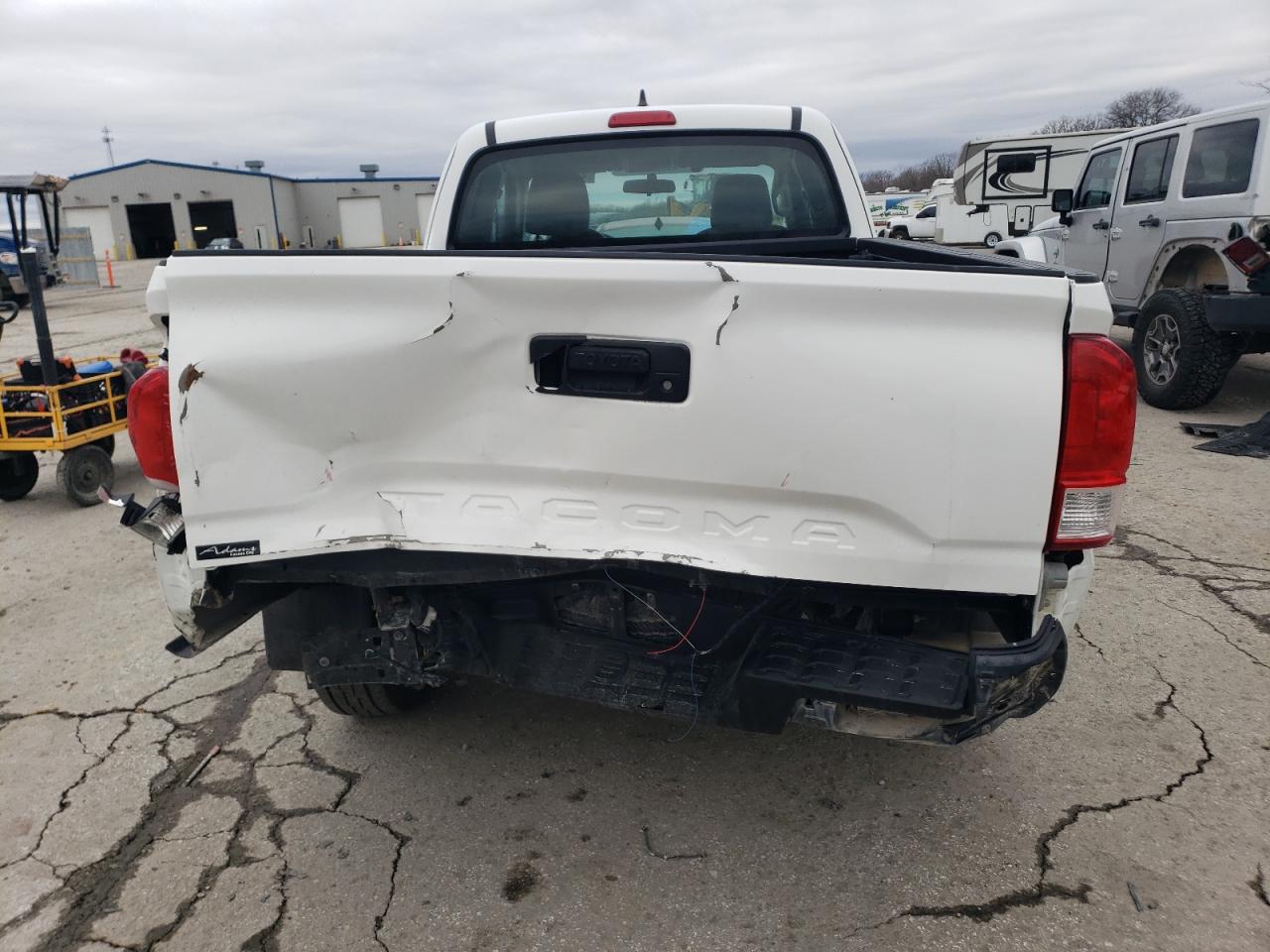 2017 Toyota Tacoma VIN 5TFRX5GN8HX080653 Copart auction photo, rear end damage thumbnail 6
