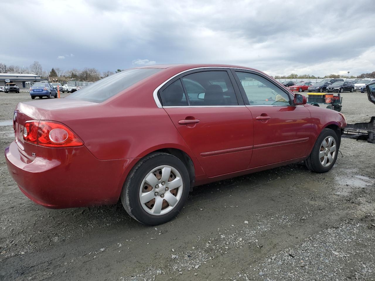 2008 KIA Optima VIN KNAGE123085225642 Copart auction photo, front end damage thumbnail 3