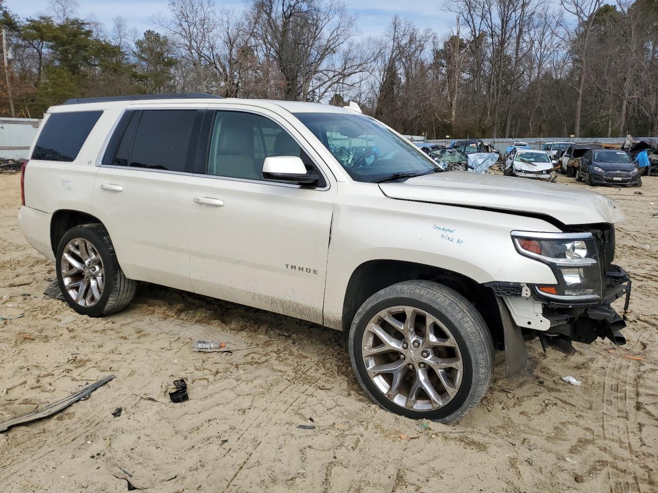 2015 Chevrolet Tahoe VIN 1GNSKBKC8FR722480 Copart auction photo, front end damage thumbnail 4