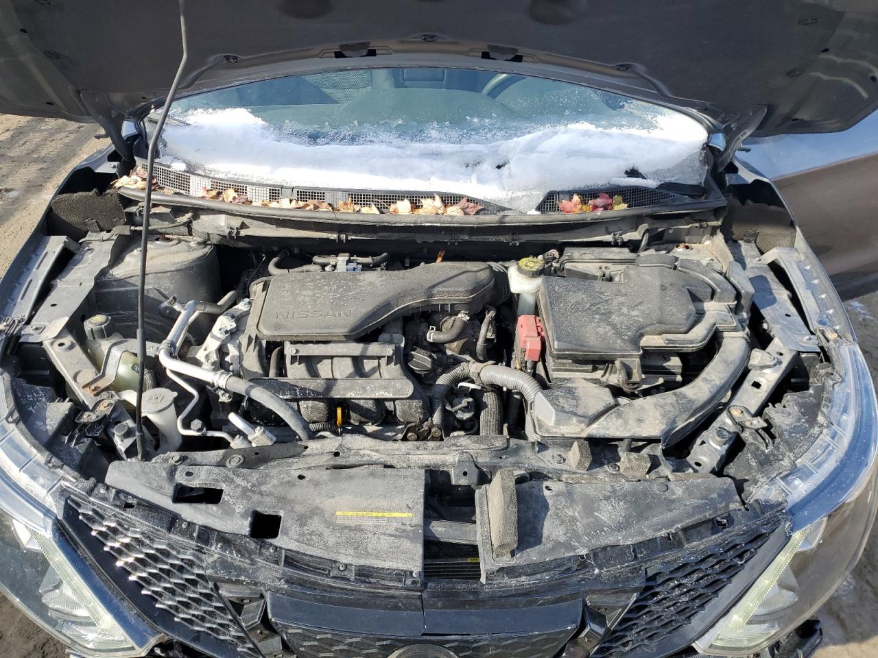 2019 Nissan Rogue VIN JN1BJ1CR3KW343488 Copart auction photo, front end / minor dent/scratches damage thumbnail 12