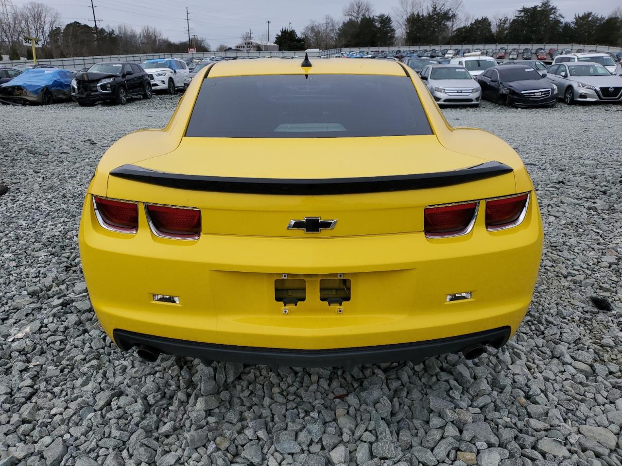 2013 Chevrolet Camaro VIN 2G1FA1E37D9142334 Copart auction photo, front end / side damage thumbnail 6