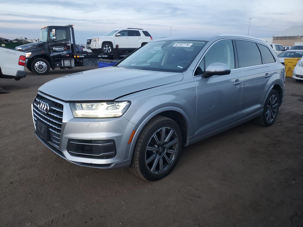 2017 Audi Q7 VIN WA1VAAF71HD056668