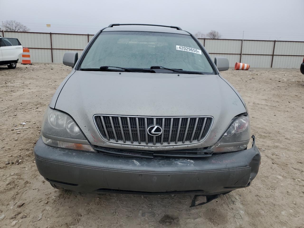 2000 Lexus RX VIN JT6GF10U4Y0072201 Copart auction photo, front end damage thumbnail 5