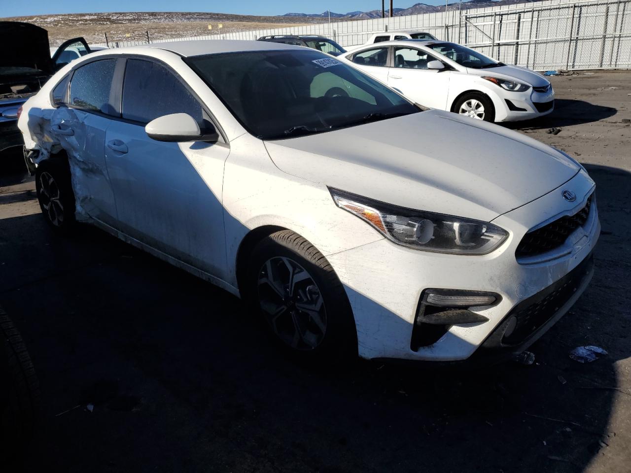 2020 KIA Forte VIN 3KPF24AD1LE148067 Copart auction photo, side / rear end damage thumbnail 4
