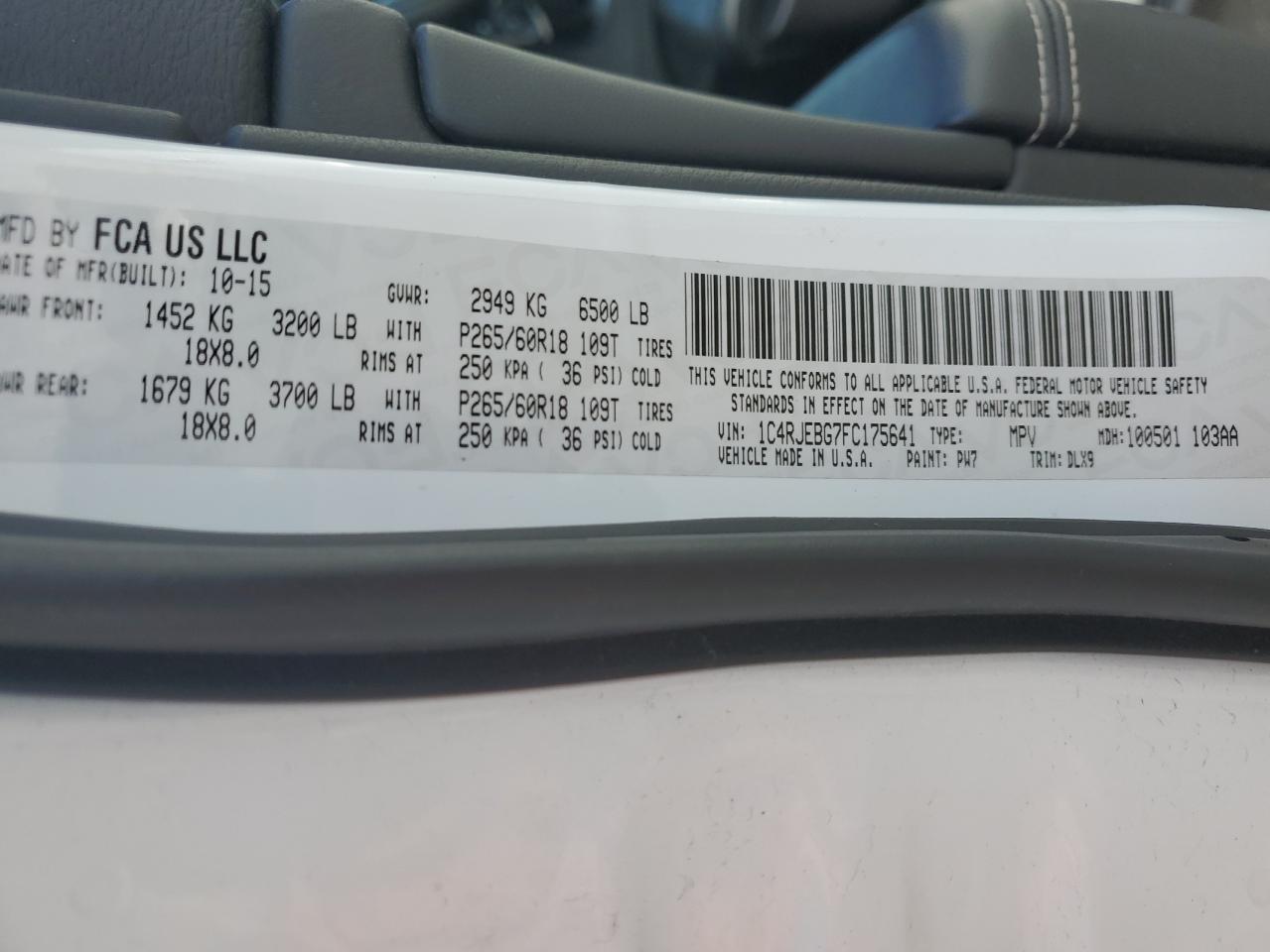 2015 Jeep Grand Cherokee VIN 1C4RJEBG7FC175641 Copart auction photo, rear end damage thumbnail 14