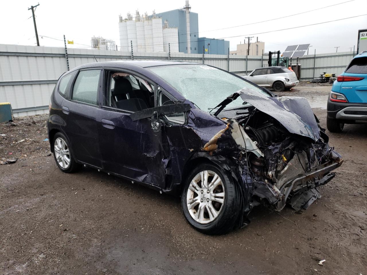 2010 Honda Fit VIN JHMGE8H45AC016943 Copart auction photo, front end / side damage thumbnail 4