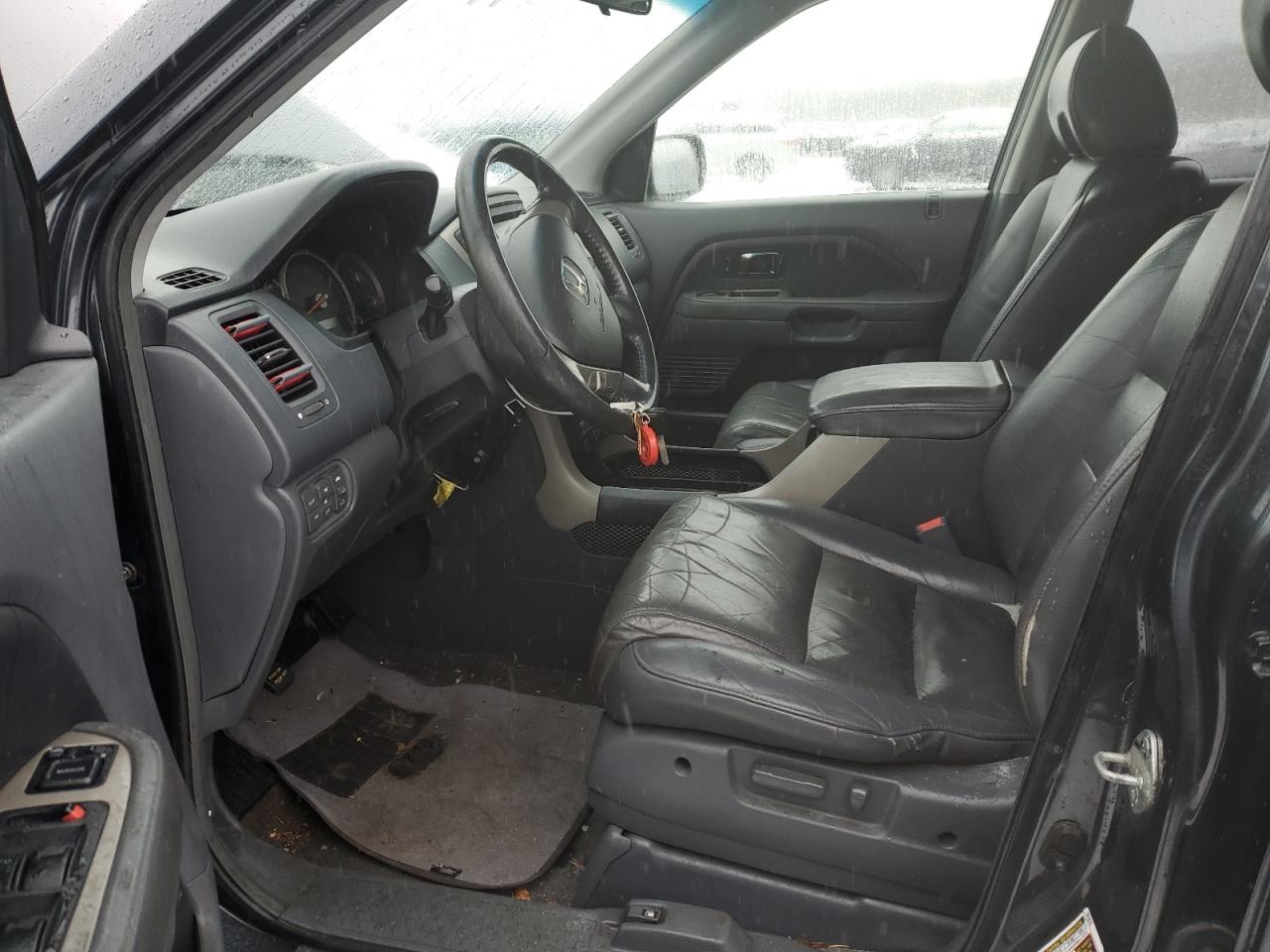 2006 Honda Pilot VIN 5FNYF28796B051313 Copart auction photo, rear end damage thumbnail 7