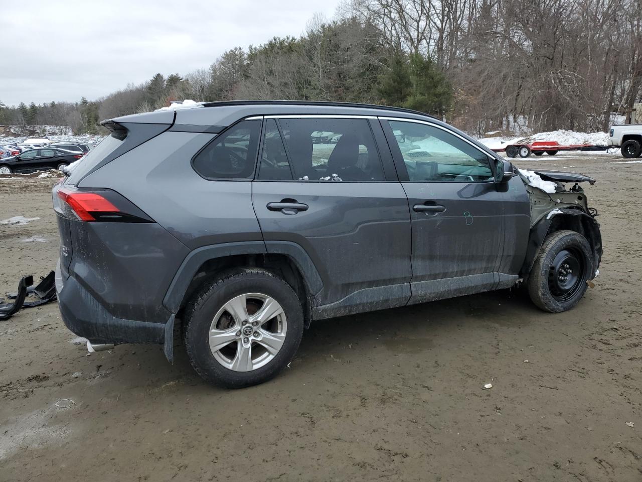 2020 Toyota RAV 4 VIN 2T3P1RFVXLC124717 Copart auction photo, front end damage thumbnail 3