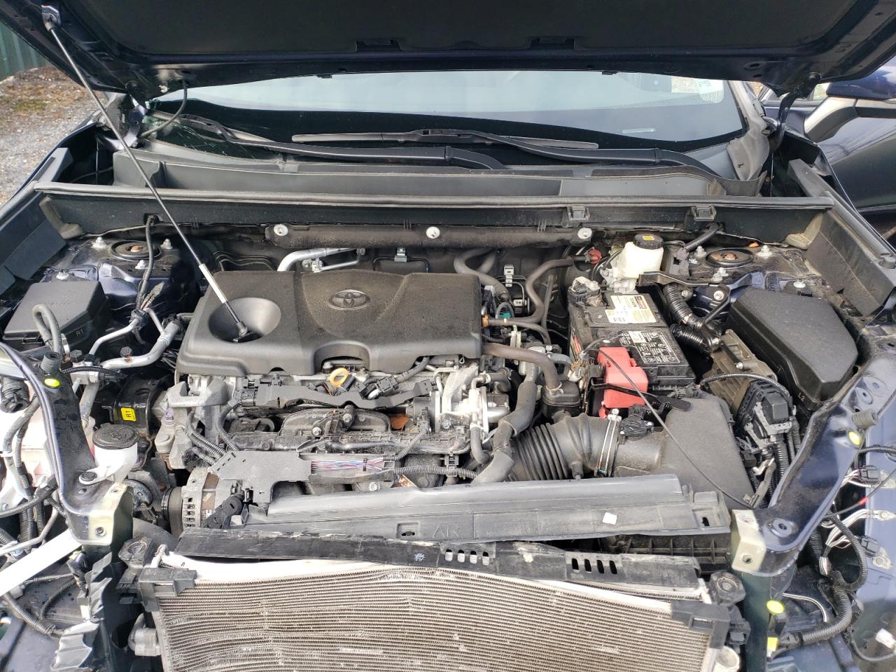 2020 Toyota RAV 4 VIN 2T3P1RFV3LW137792 Copart auction photo, front end / minor dent/scratches damage thumbnail 12