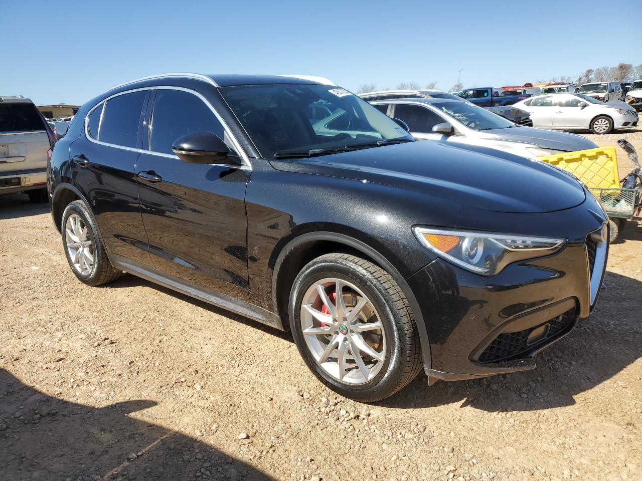 2018 Alfa Romeo Stelvio VIN ZASFAKBN5J7B64193 Copart auction photo, minor dent/scratches damage thumbnail 4