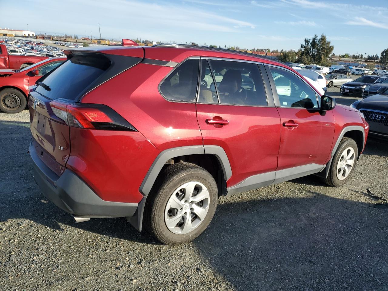 2021 Toyota RAV 4 VIN 2T3H1RFV4MW125298 Copart auction photo, side / rear end damage thumbnail 3