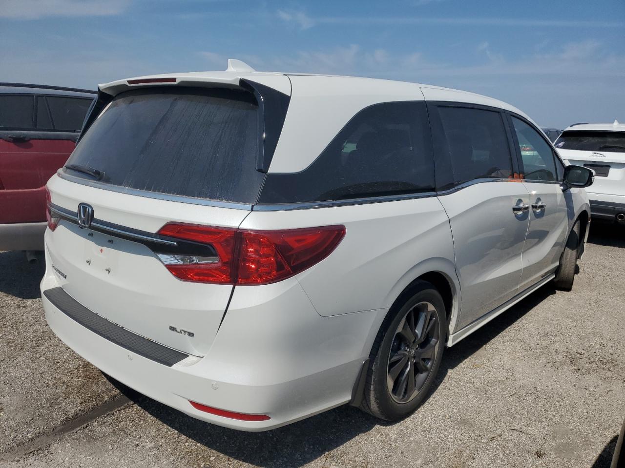 2021 Honda Odyssey VIN 5FNRL6H96MB004999 Copart auction photo, water/flood damage thumbnail 3
