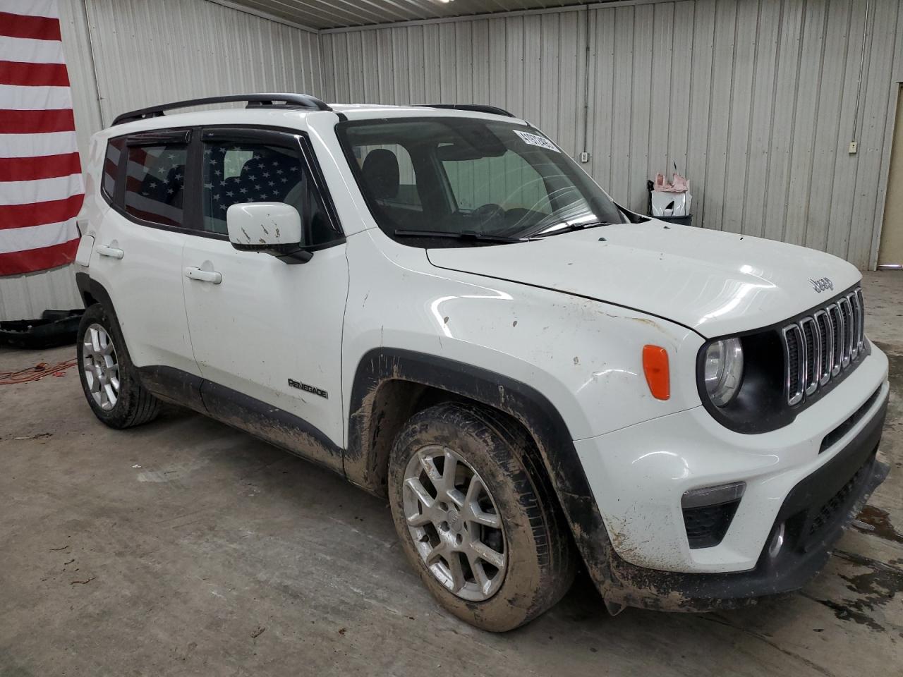 2020 Jeep Renegade VIN ZACNJABB5LPL45141 Copart auction photo, rear end / minor dent/scratches damage thumbnail 4