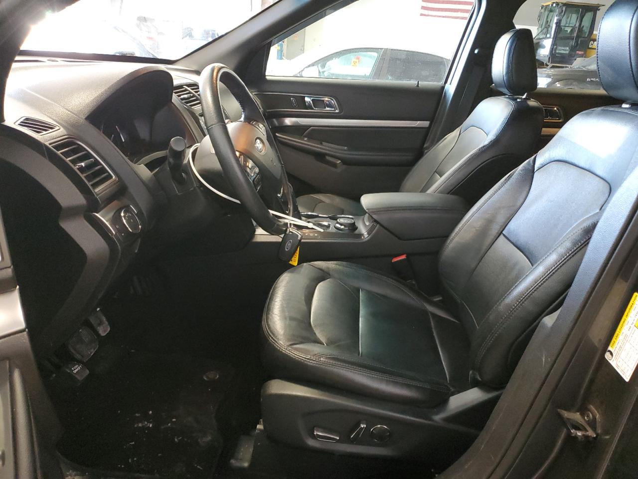 2018 Ford Explorer VIN 1FM5K8D82JGC42369 Copart auction photo, front end / hail damage thumbnail 7