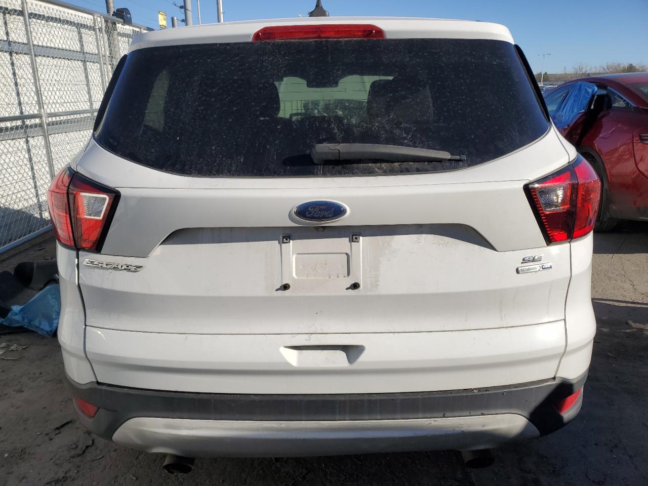 2019 Ford Escape VIN 1FMCU9GDXKUB32530 Copart auction photo, vandalism / front end damage thumbnail 6