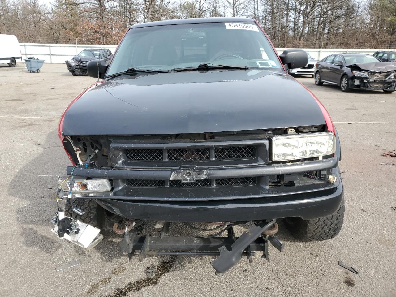 2002 Chevrolet S-10 Pickup VIN 1GCCT19W528148246 Copart auction photo, front end / rear end damage thumbnail 5