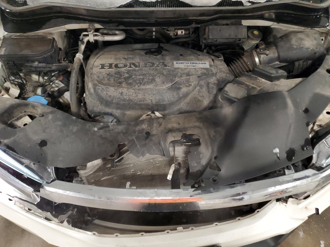 2018 Honda Pilot VIN 5FNYF6H52JB001335 Copart auction photo, front end damage thumbnail 12