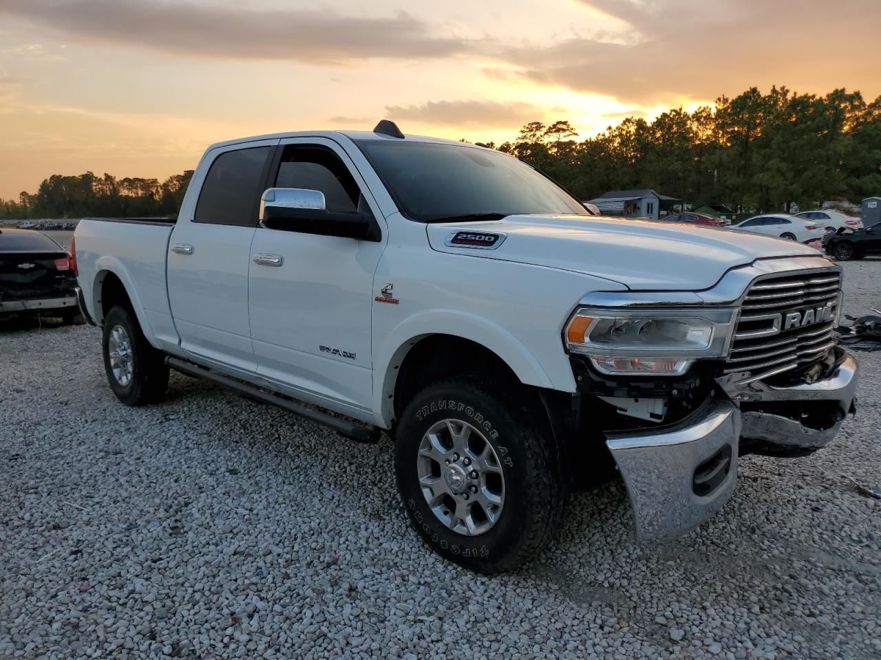2022 RAM 2500 VIN 3C6UR5FL2NG423937 Copart auction photo, front end damage thumbnail 4