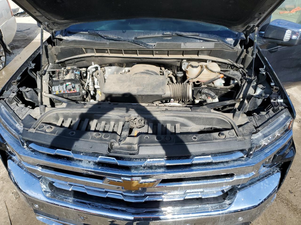 2020 Chevrolet Silverado VIN 3GCUYGED2LG439487 Copart auction photo, burn - interior damage thumbnail 11